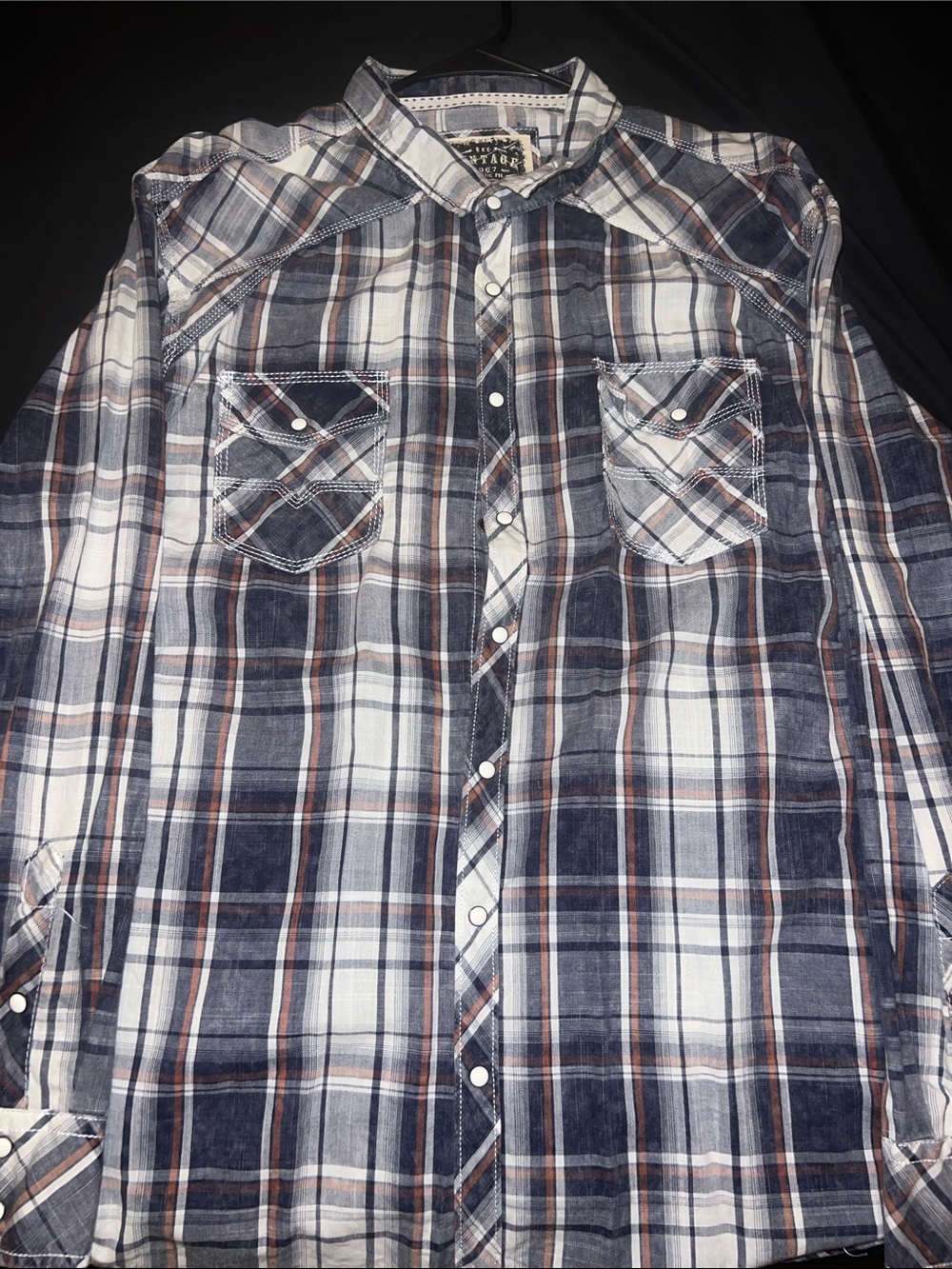 Men's Blue and White Buckle Vintage Plaid Button-Up Shirt